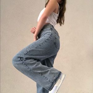 Meet your Posher, Sydney